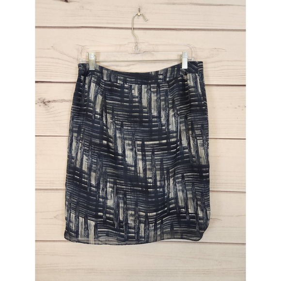 Ann Taylor Loft Women's Black Geometric Side Zip Knee Length Mini Skirt Size 8 - Picture 2 of 6